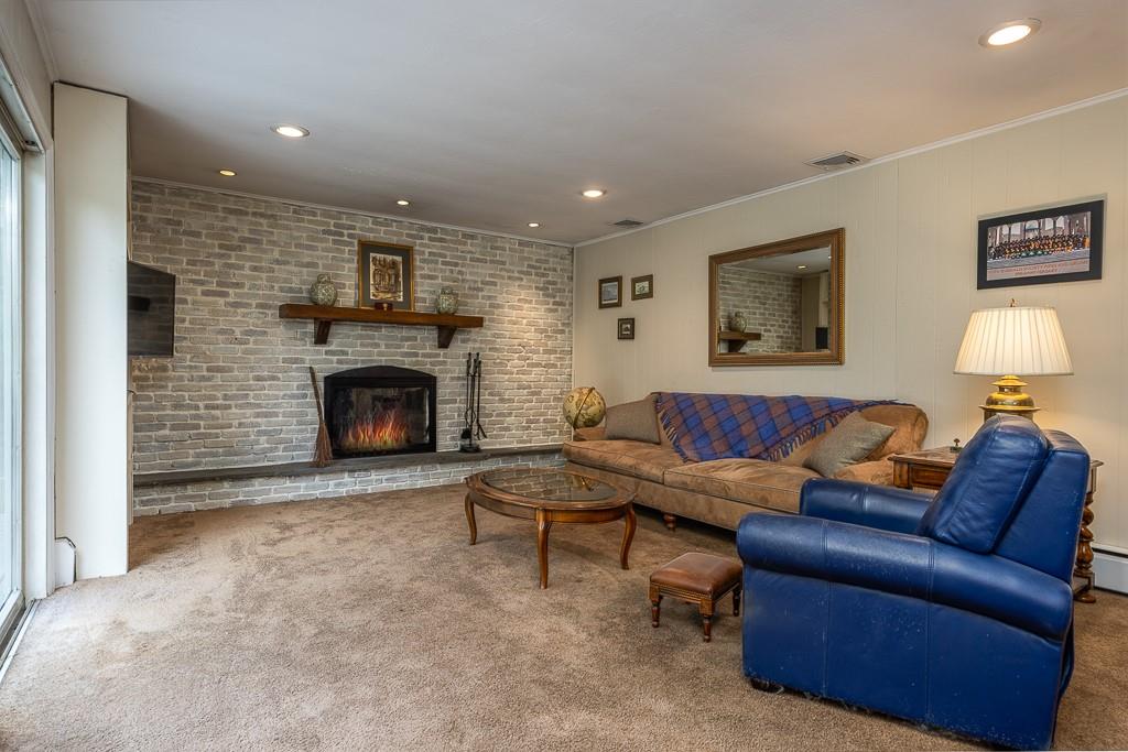 26 Strathmore Drive Property Photo 9