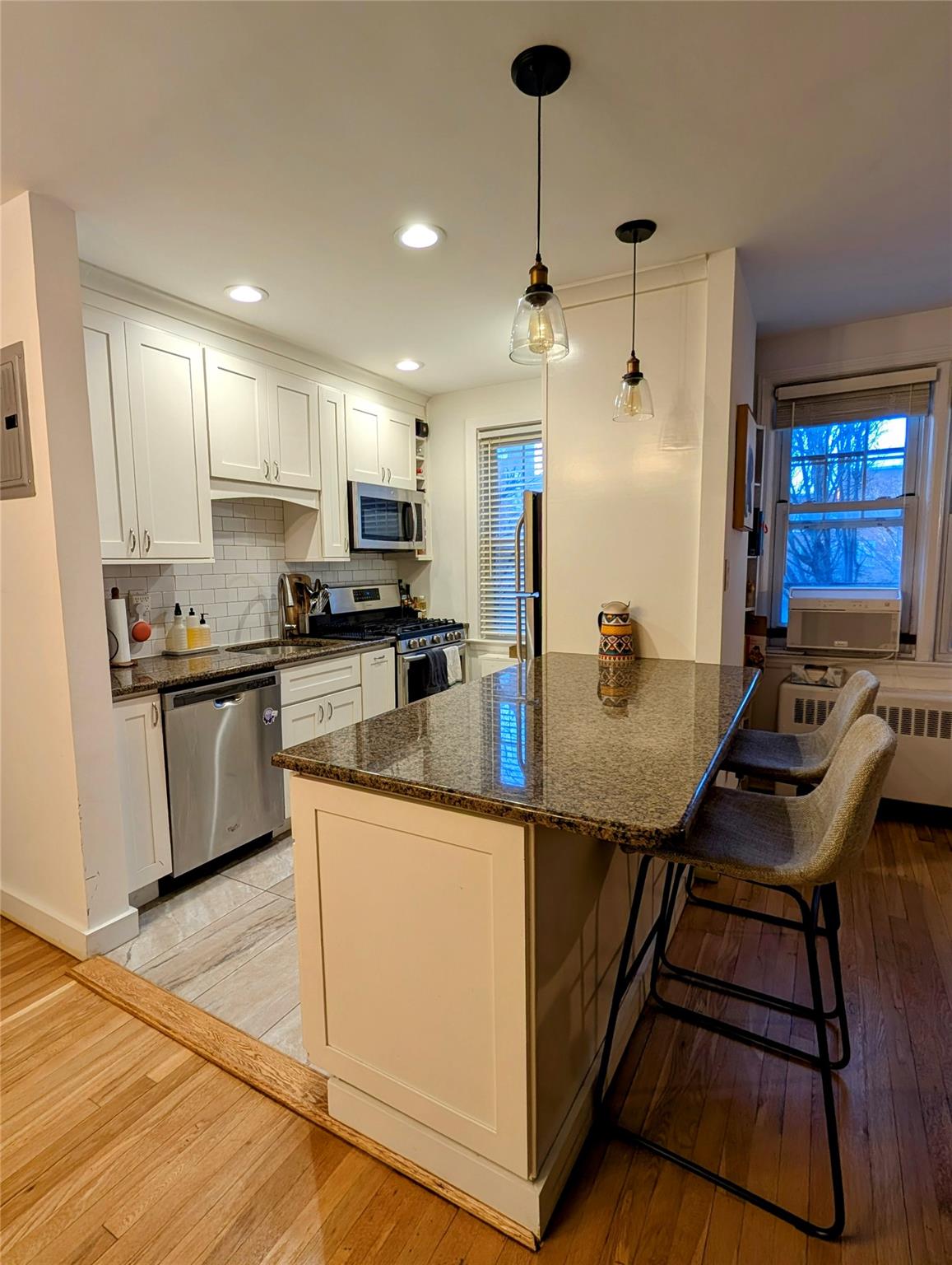 200 N Village Avenue Apt B1 Property Photo 2
