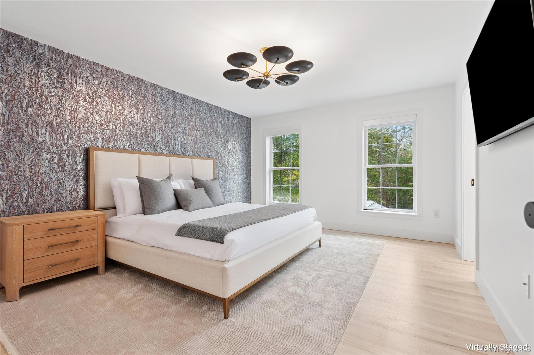 4056 Noyac Road Property Photo 11