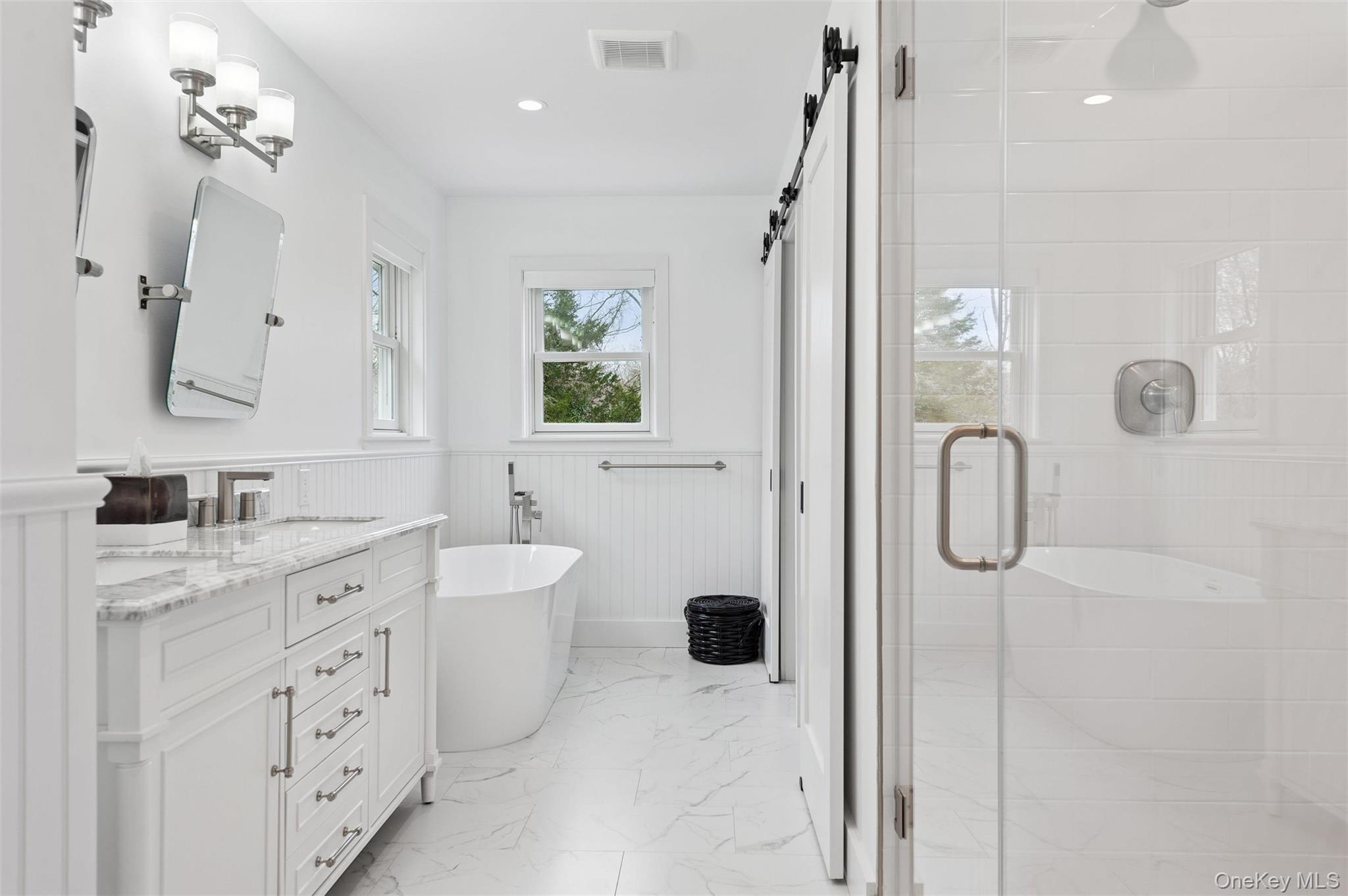 4056 Noyac Road Property Photo 12