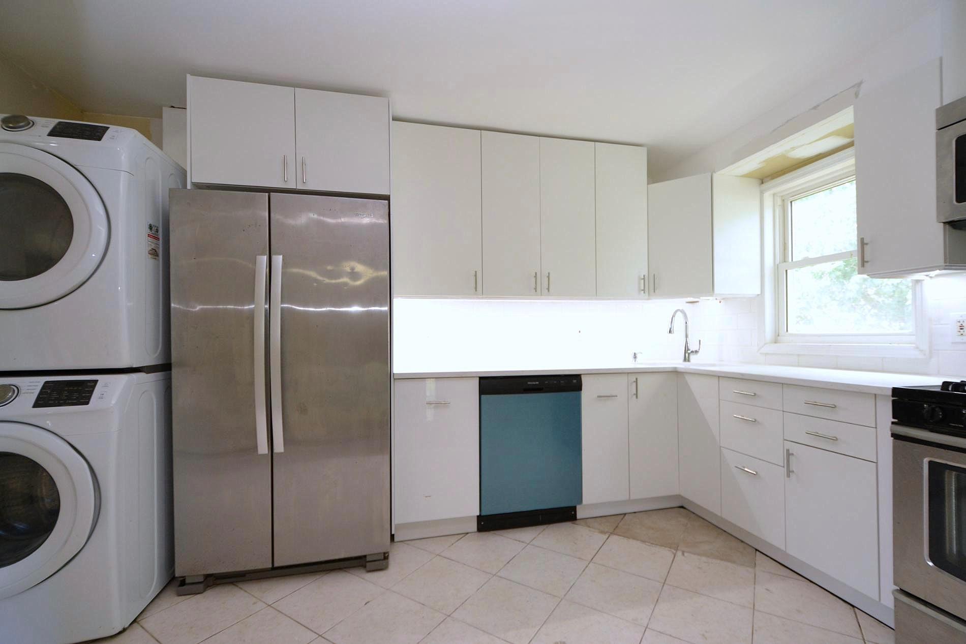 111 Maple Avenue Property Photo 6