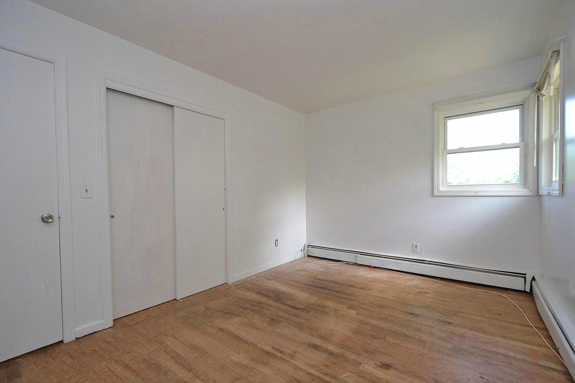 111 Maple Avenue Property Photo 10