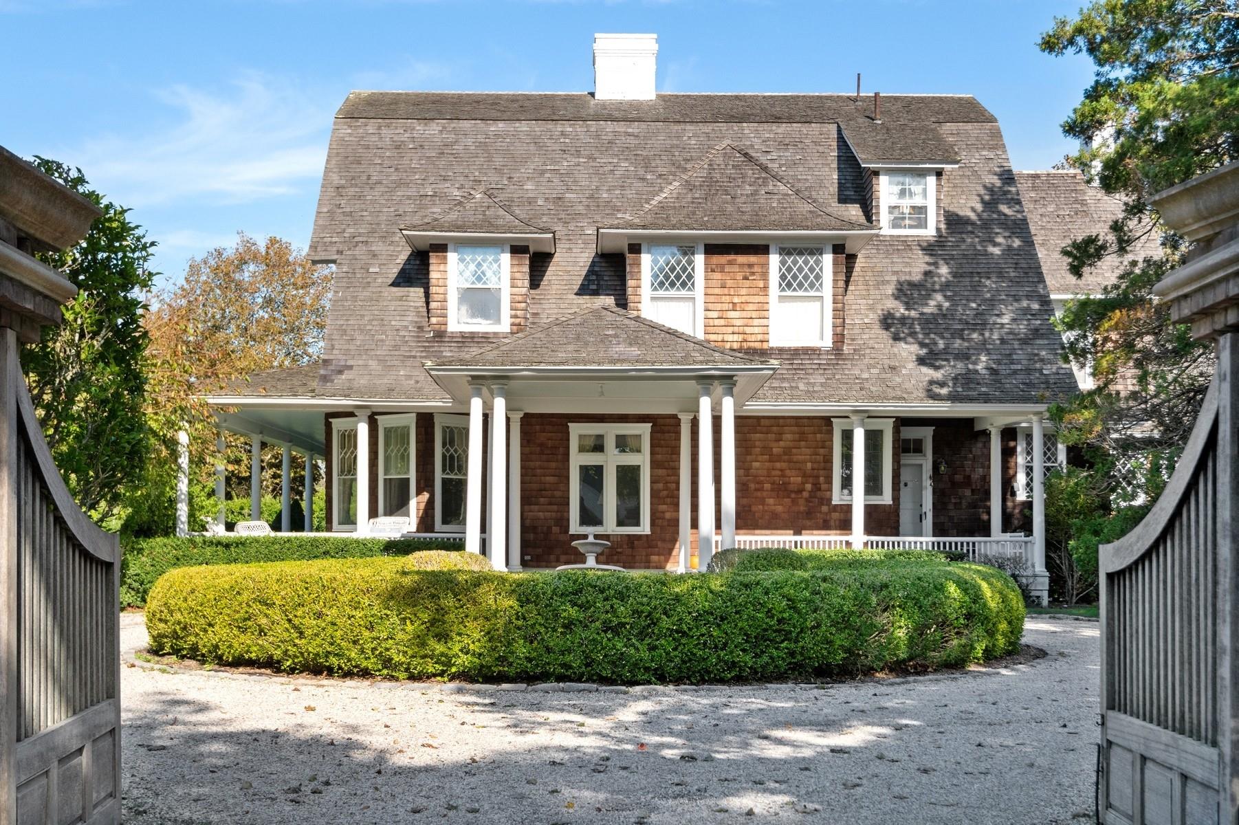 10 Post Ln Property Photo
