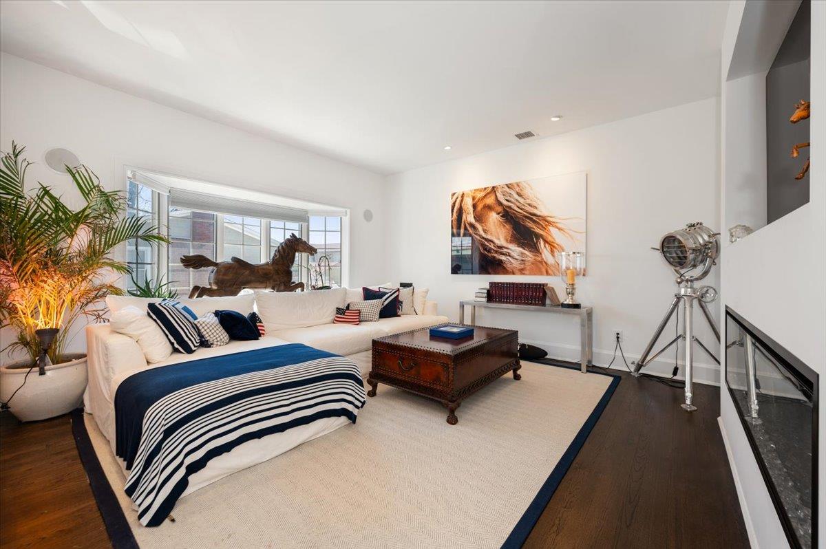 200 Bermuda Street 6 Property Photo 4
