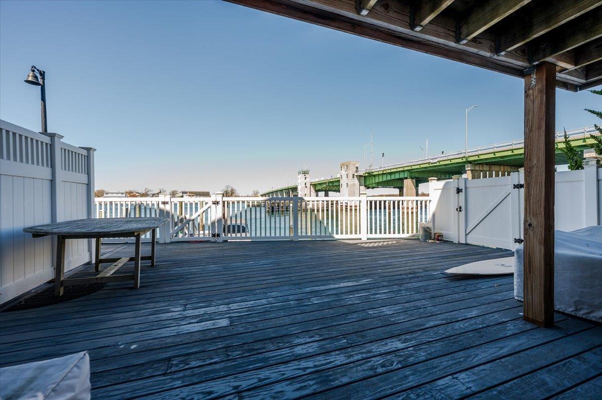 200 Bermuda Street 6 Property Photo 29