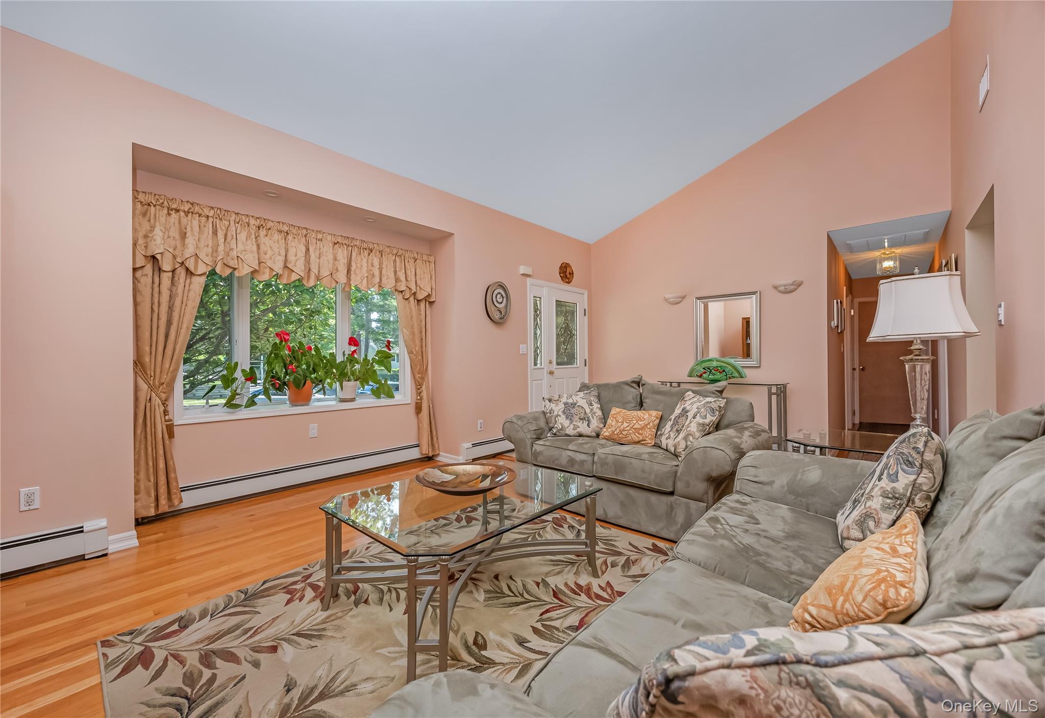 353 Thrift Street Property Photo 6