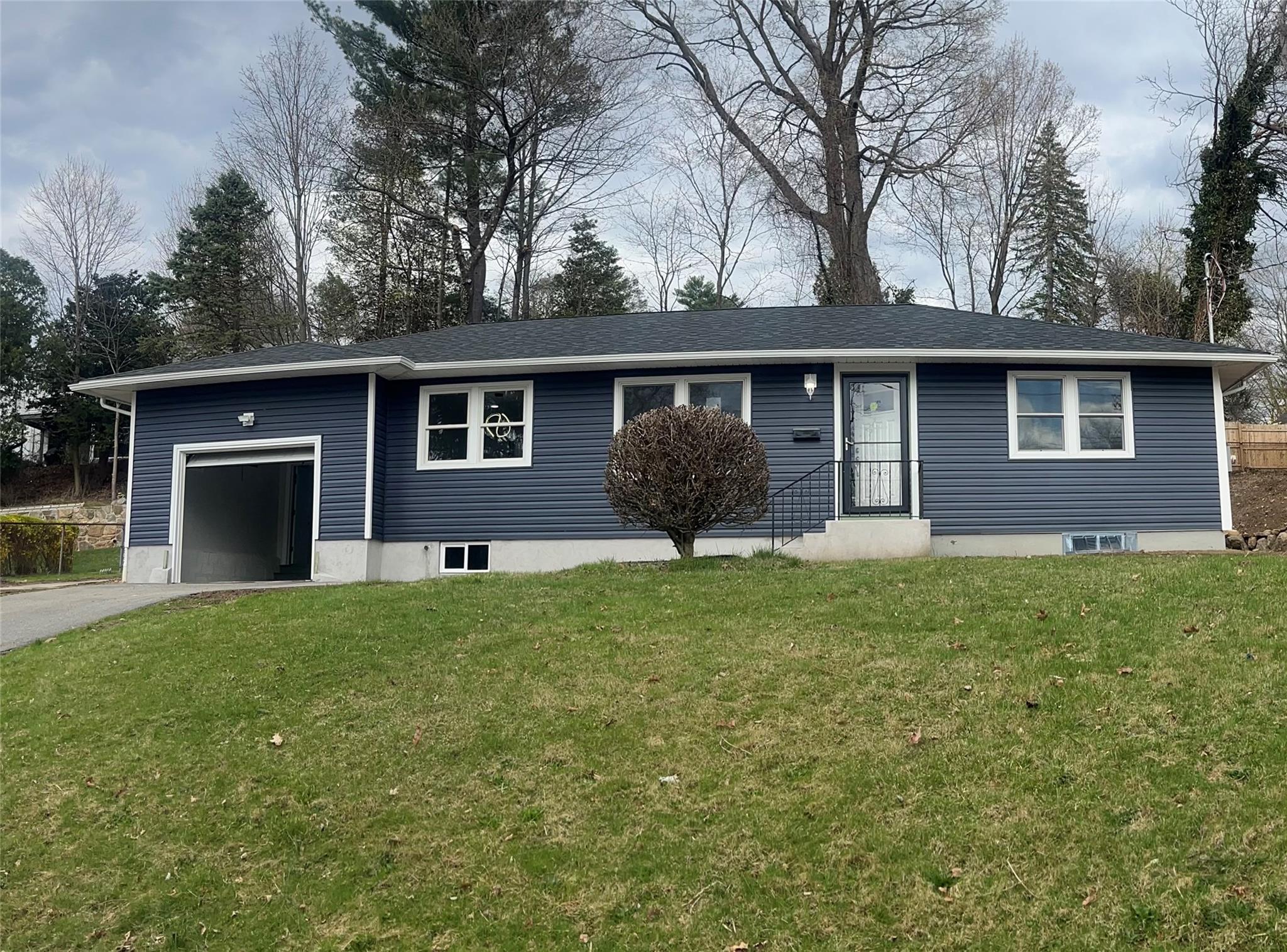 1 Crescent Court Property Photo