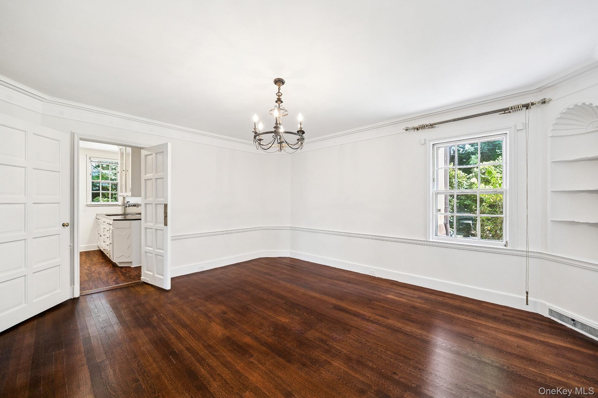 6 Fox Meadow Road Property Photo 6