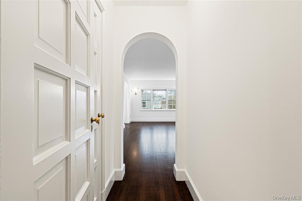 6 Fox Meadow Road Property Photo 10