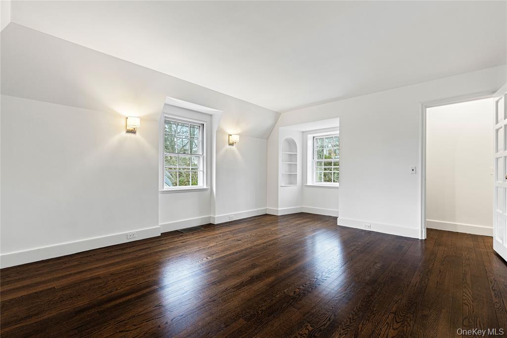 6 Fox Meadow Road Property Photo 13