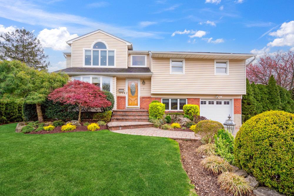 7 Holly Drive Property Photo