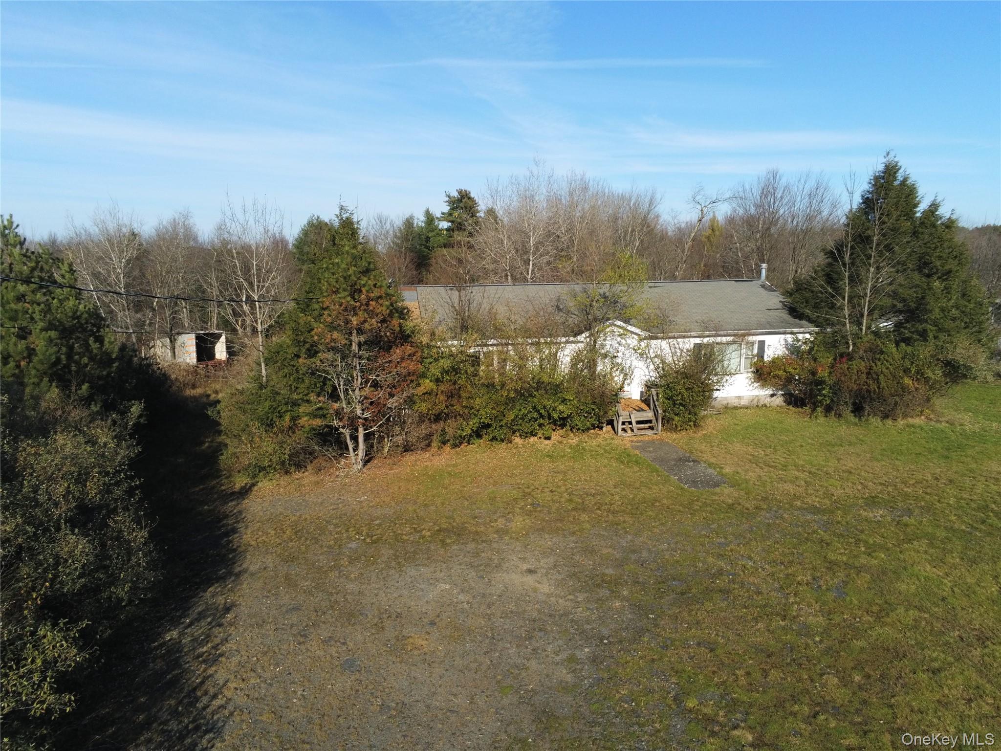 128 E Broadway Property Photo 2
