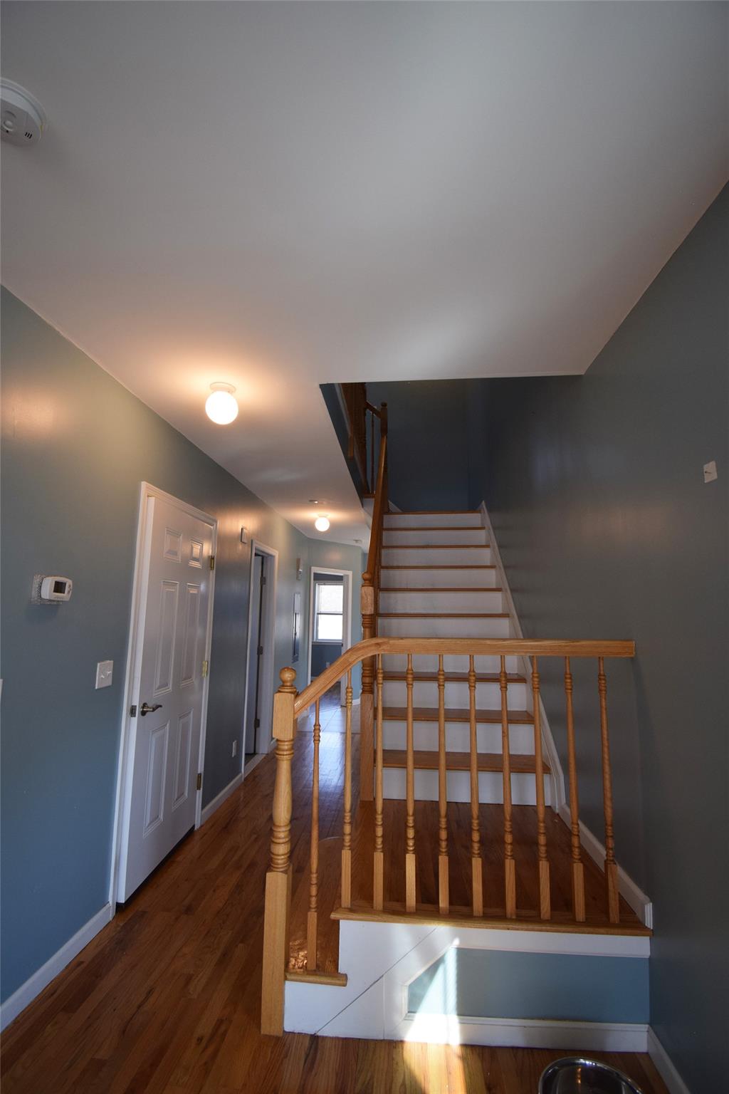 99-63 Lockwood Court Property Photo 14