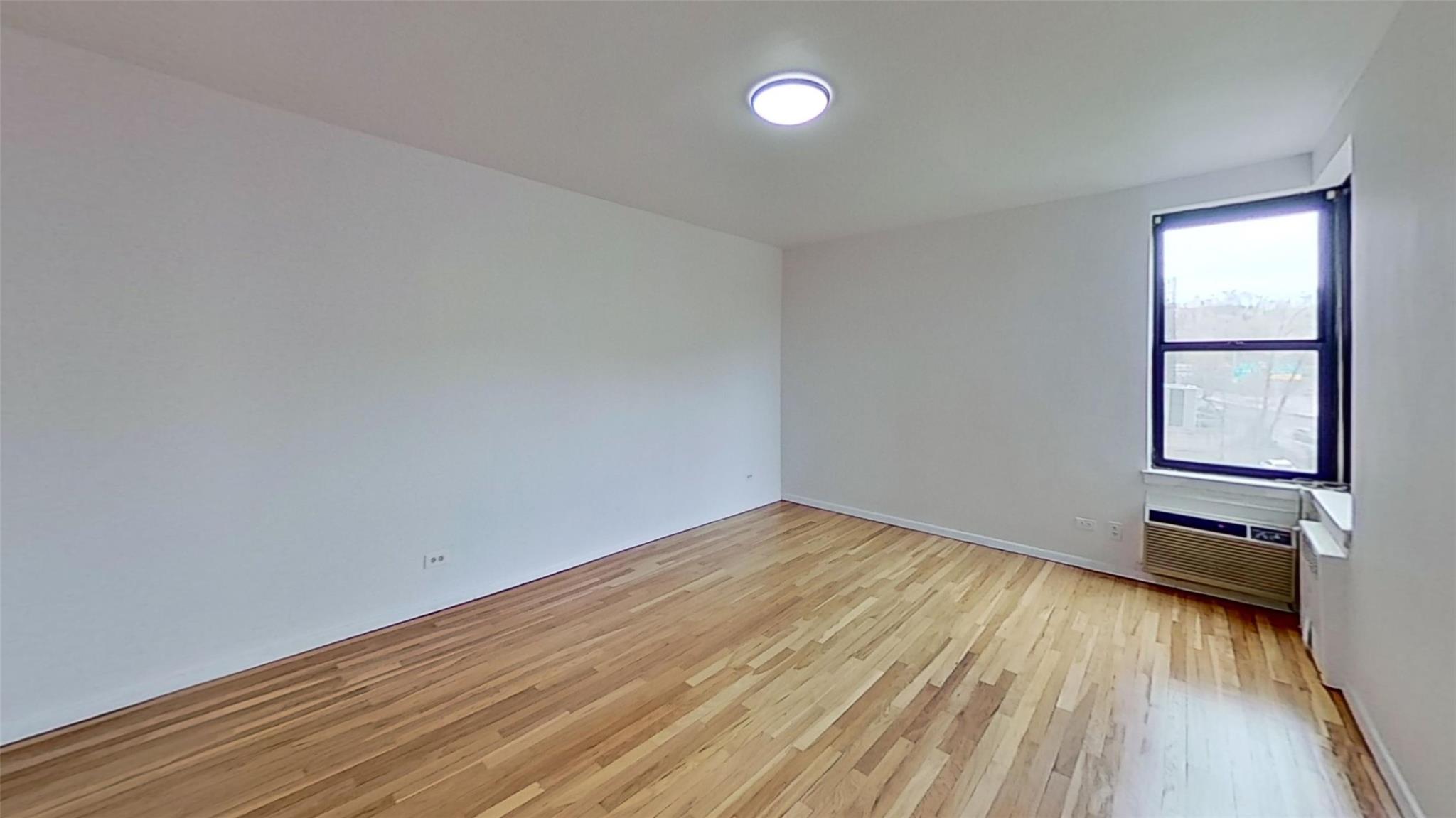 2550 Independence Avenue 7l Property Photo 14