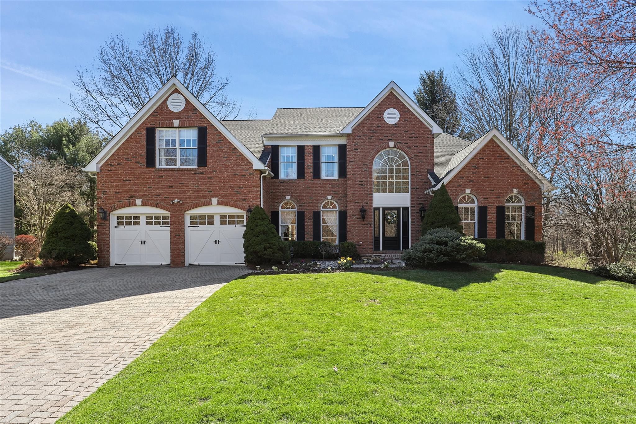 2 Stratford Drive Property Photo