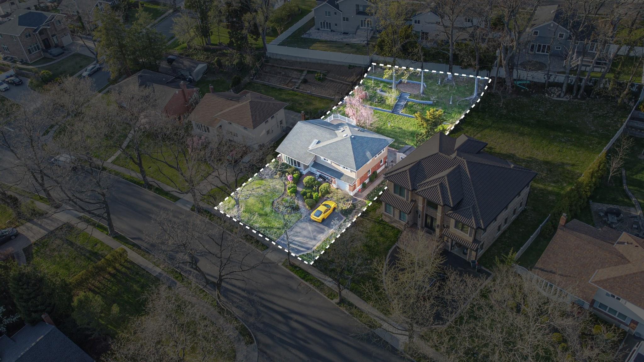 Manhasset Hills Real Estate Listings Main Image