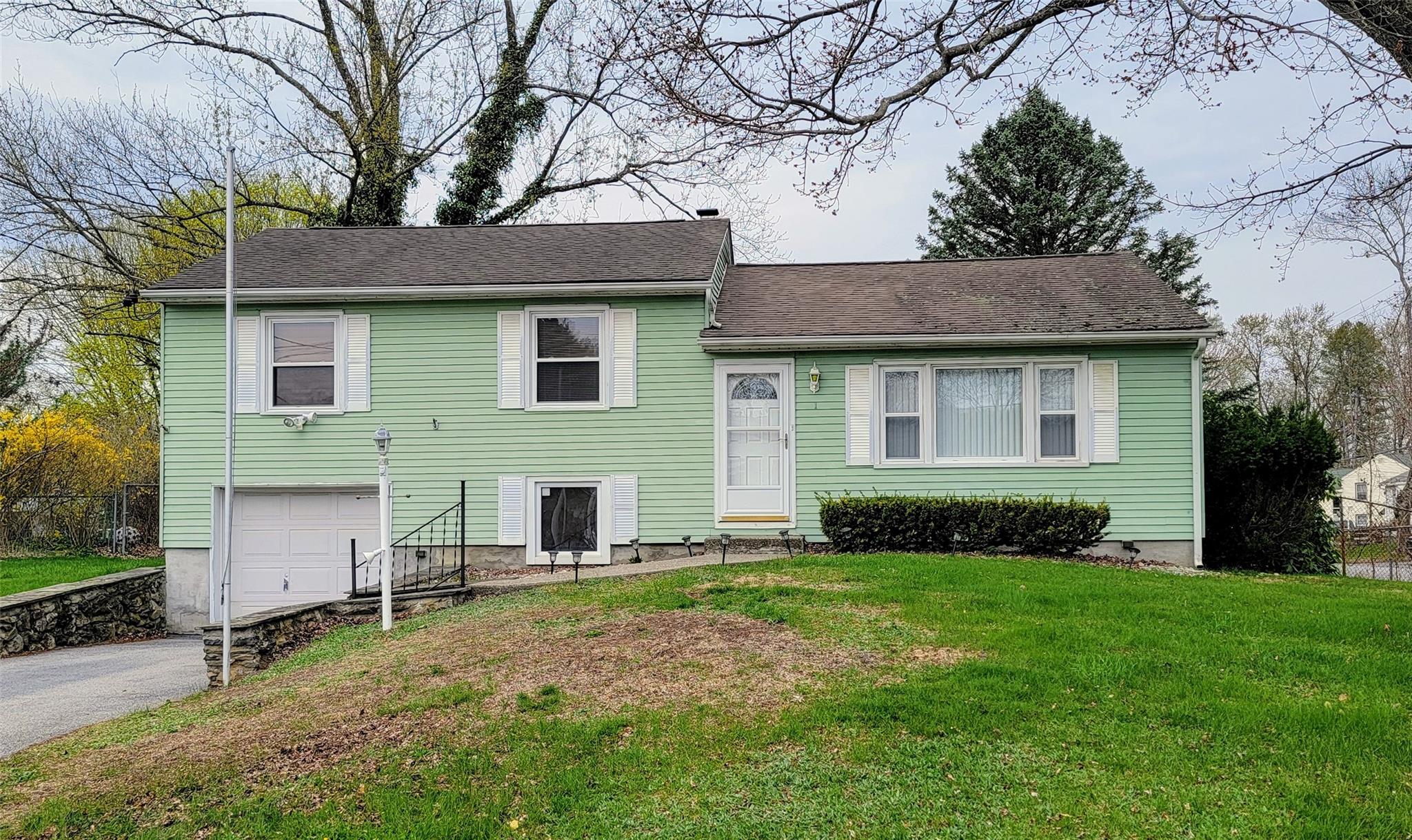 1 Jefferson Rd Property Photo