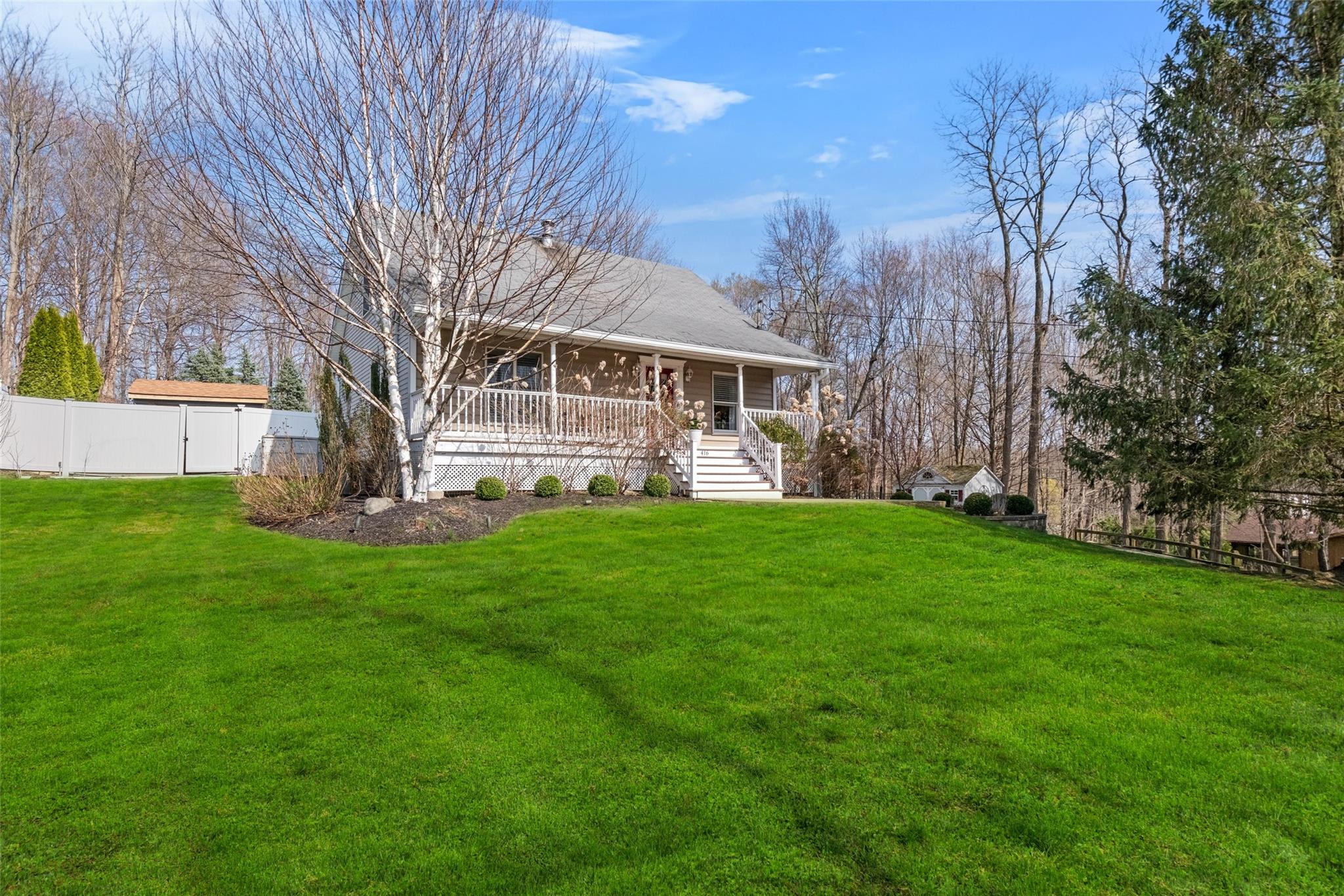 416 Rock Cut Road Property Photo