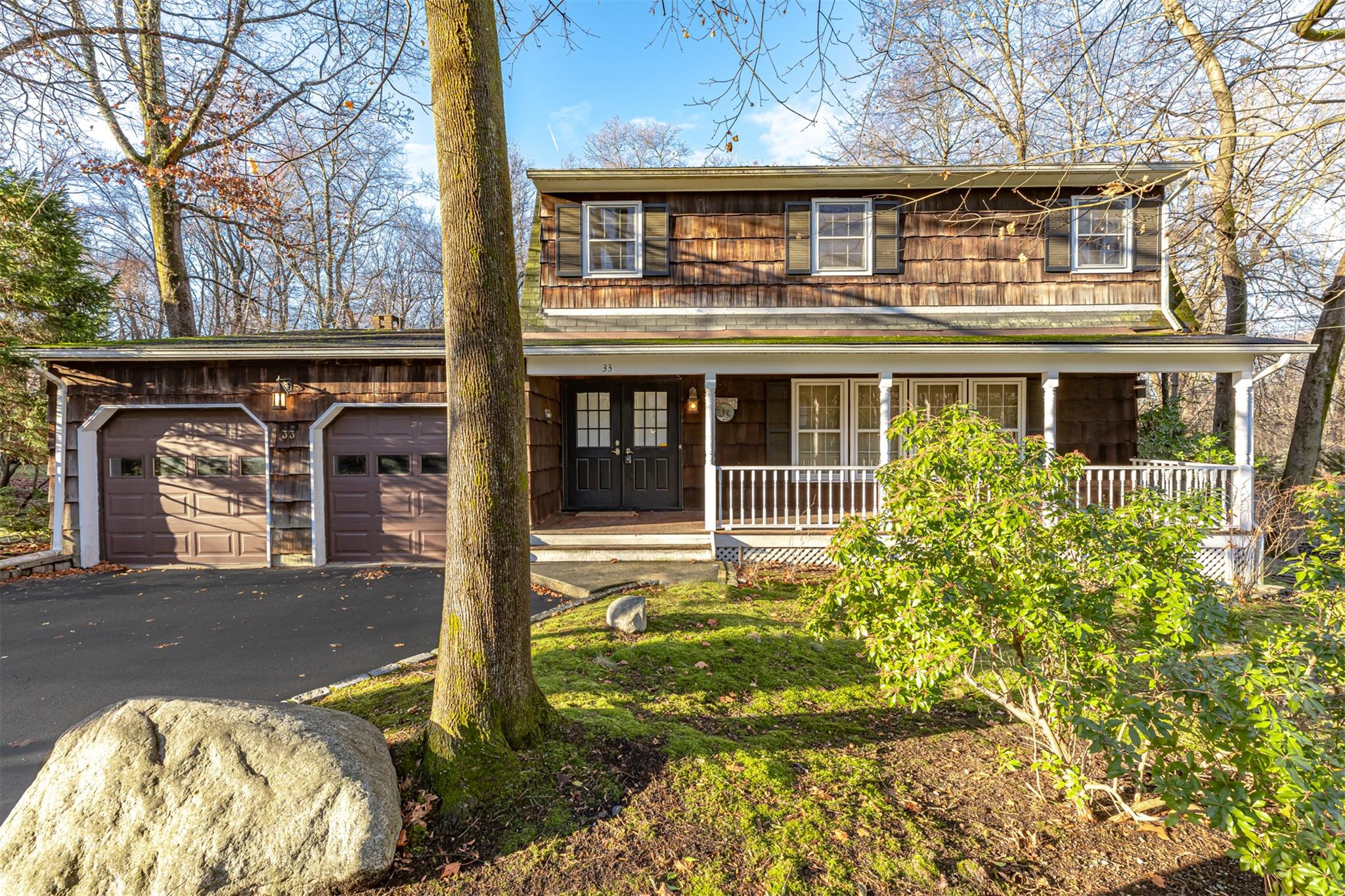 33 Dawn Ln Property Photo