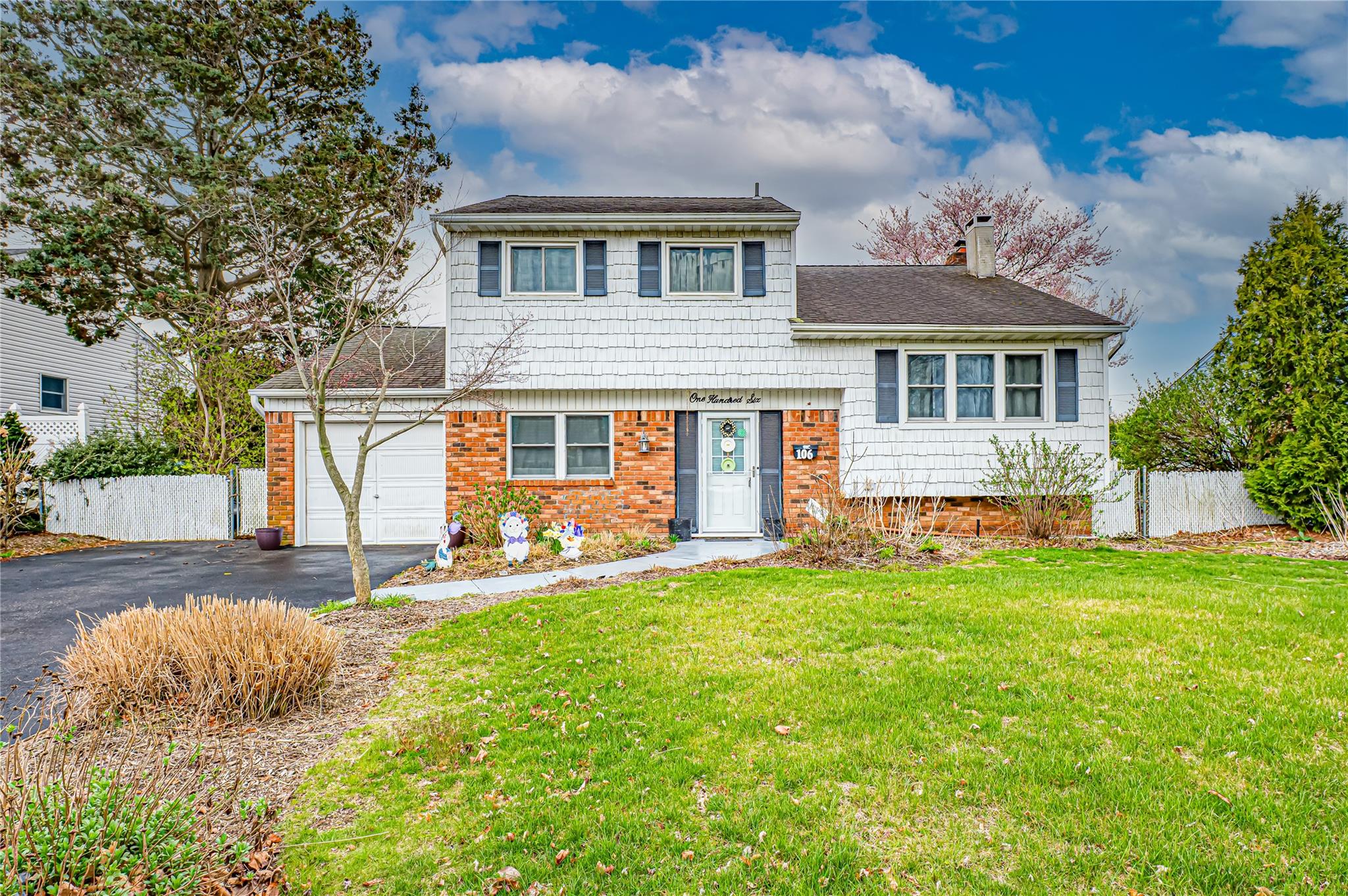 106 Rumford Road Property Photo