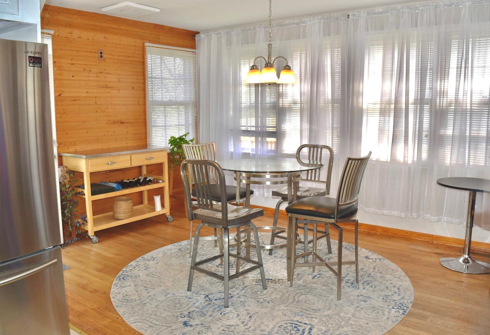 30 Laurel Avenue Property Photo 12