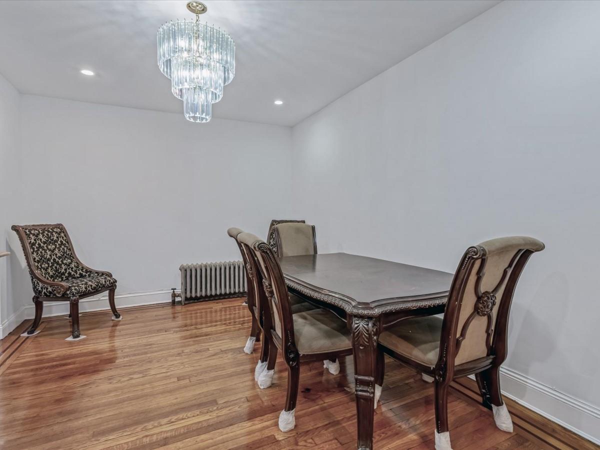 17209 Sayres Avenue 000000000000000000 Property Photo 5