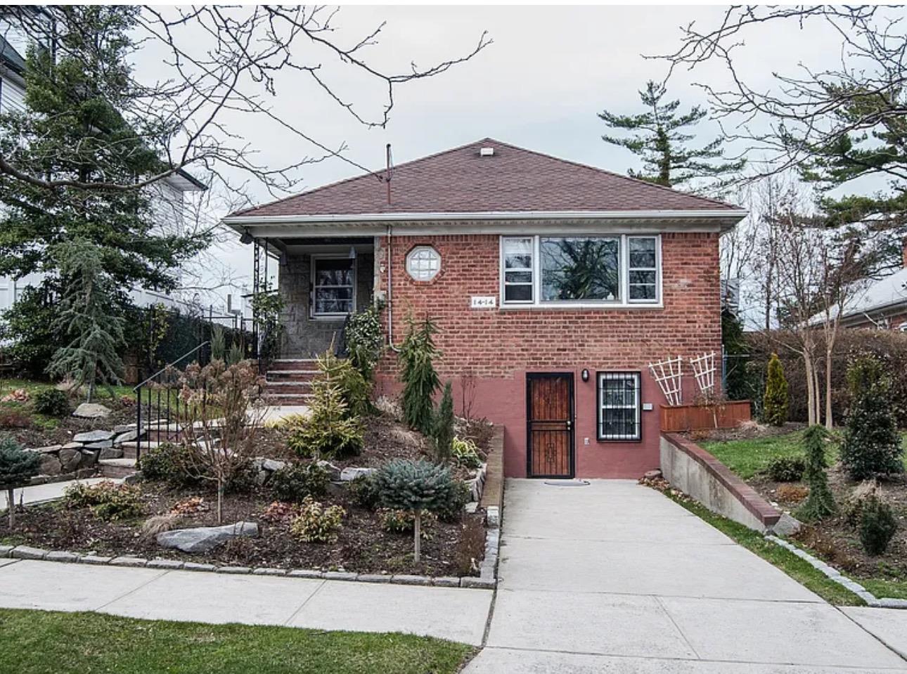1414 154th Street Property Photo