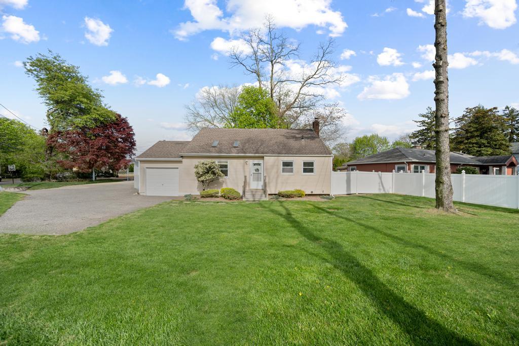 396 Depot Road Property Photo