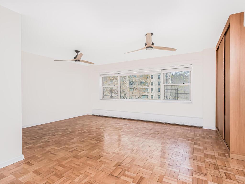 7 Fordham Hill Oval Property Photo