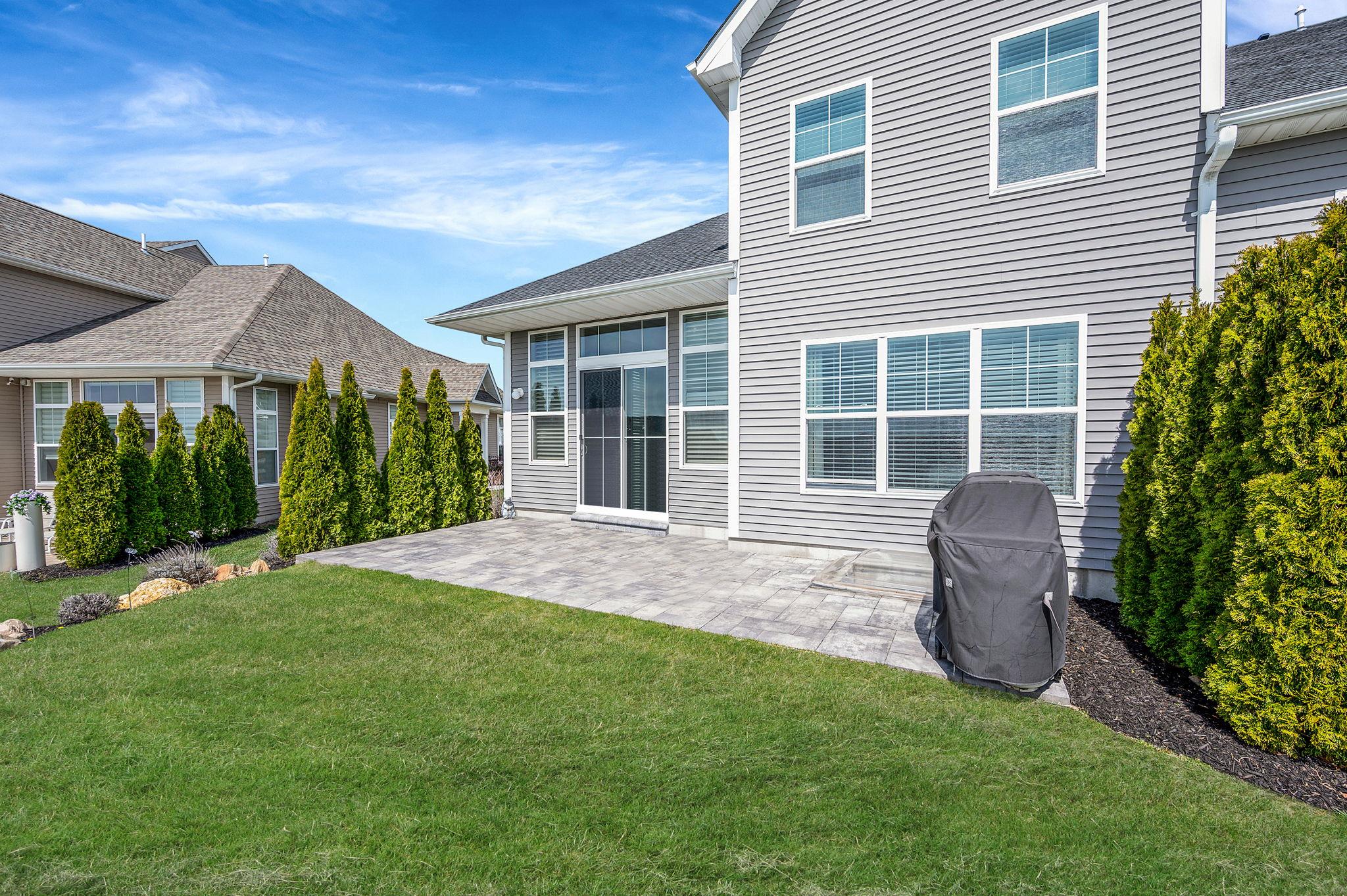84 Wavell Avenue Property Photo 8