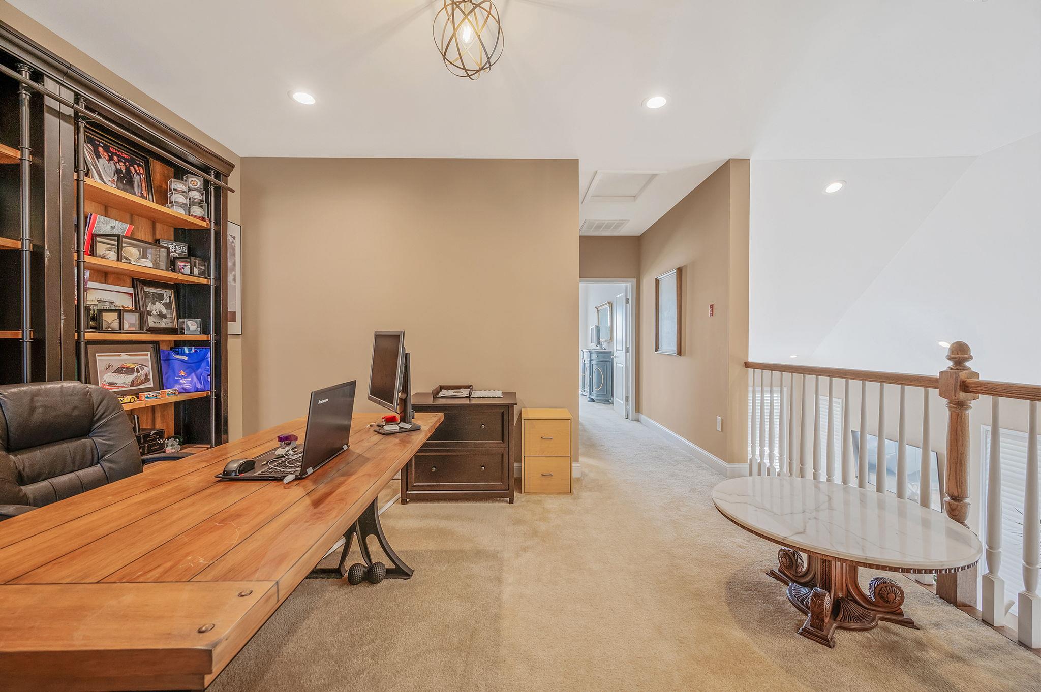 84 Wavell Avenue Property Photo 26