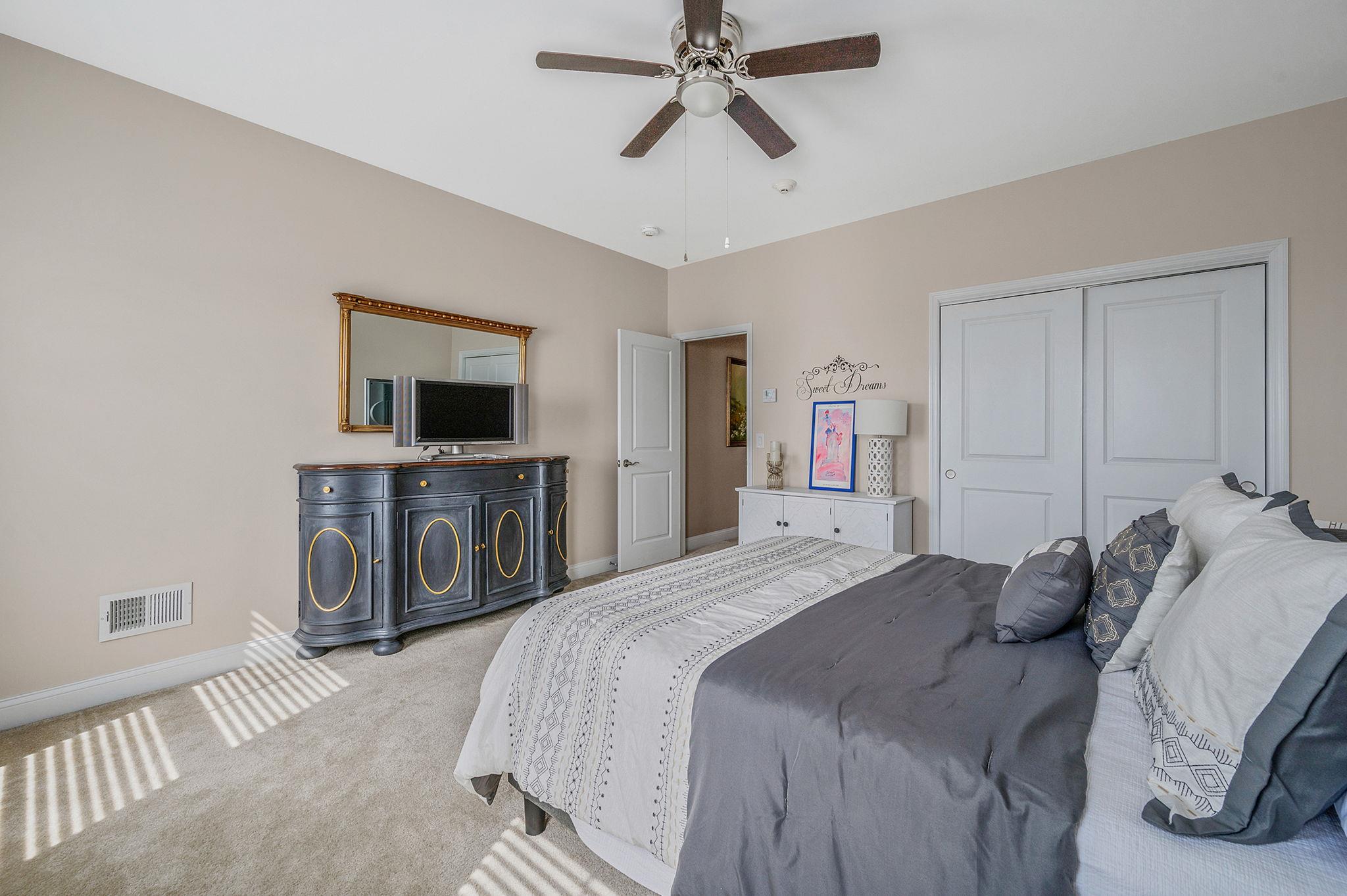 84 Wavell Avenue Property Photo 34