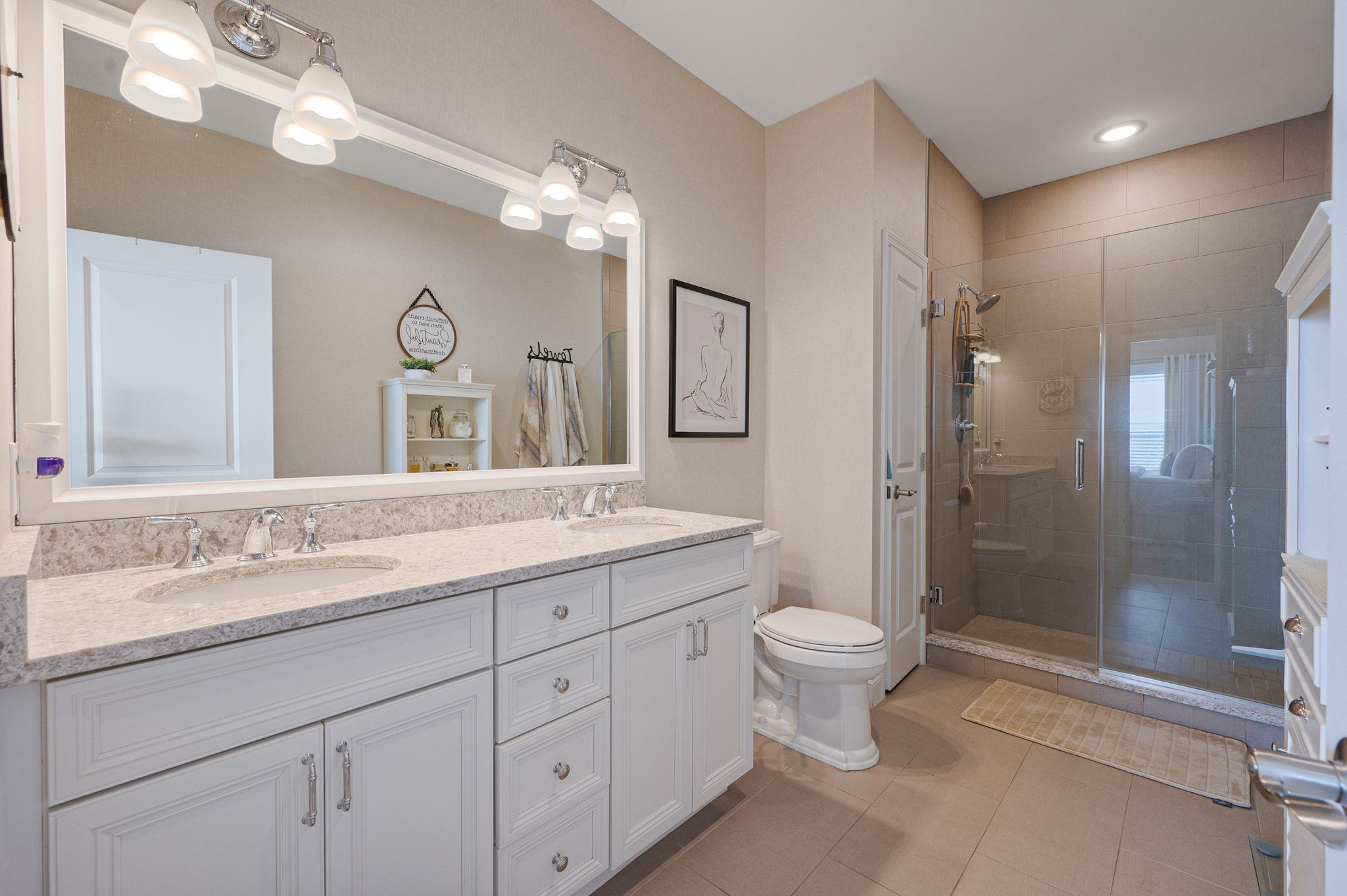 84 Wavell Avenue Property Photo 37