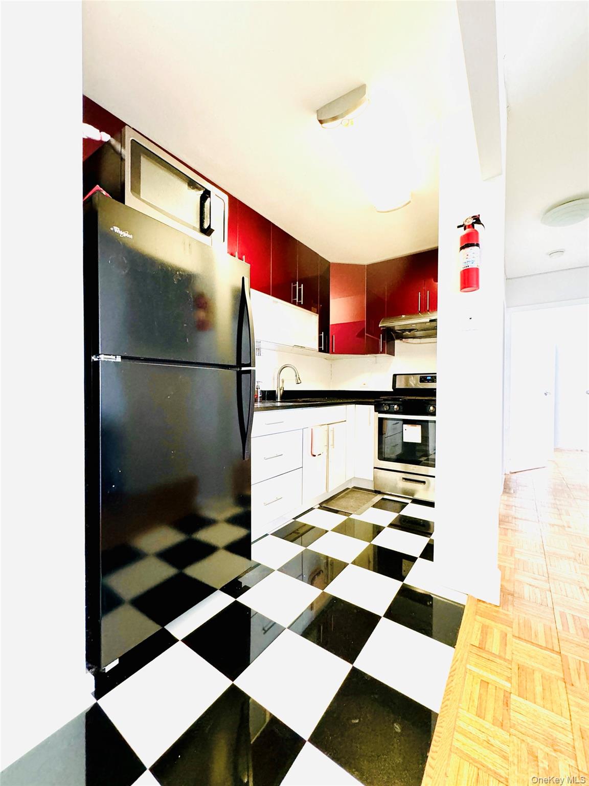 138-35 Elder Avenue 9e Property Photo 7