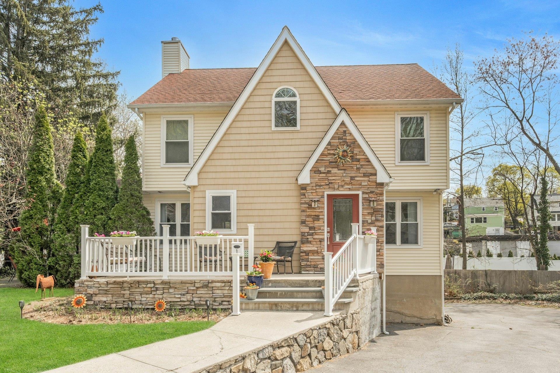 1 Westminster Drive Property Photo