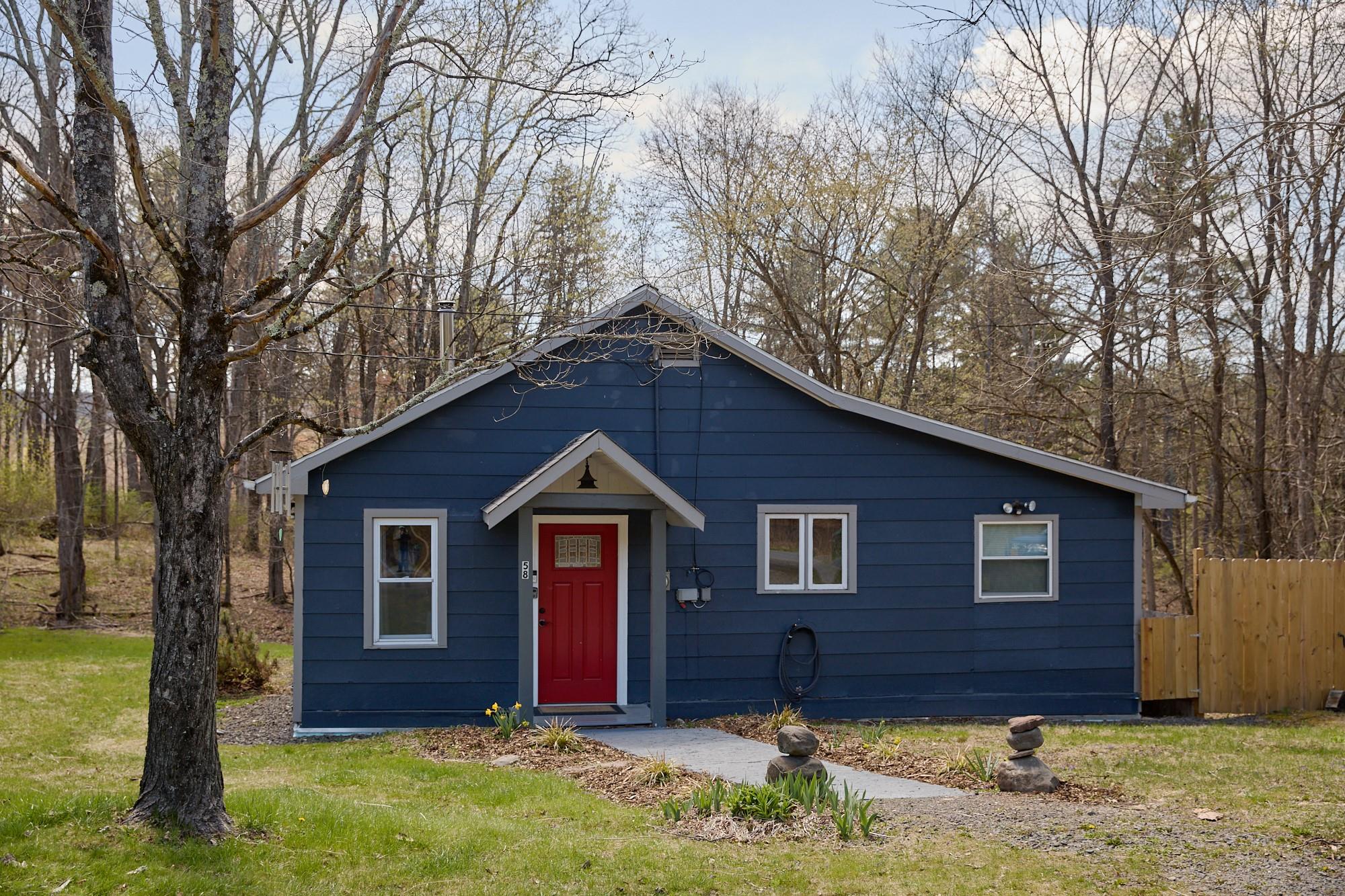 58 Tow Path Rd Property Photo