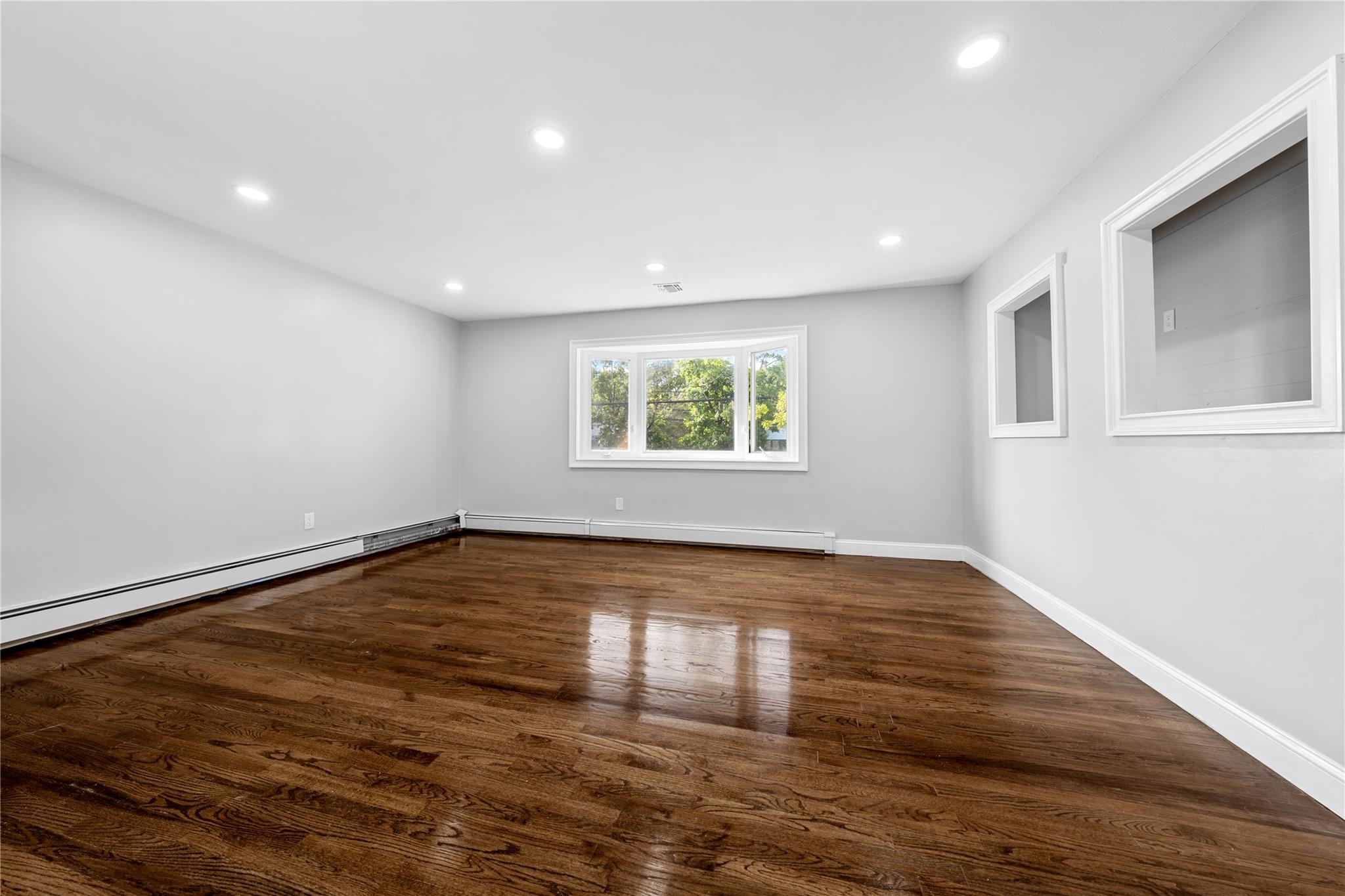 38 Moffitt Boulevard Property Photo 10