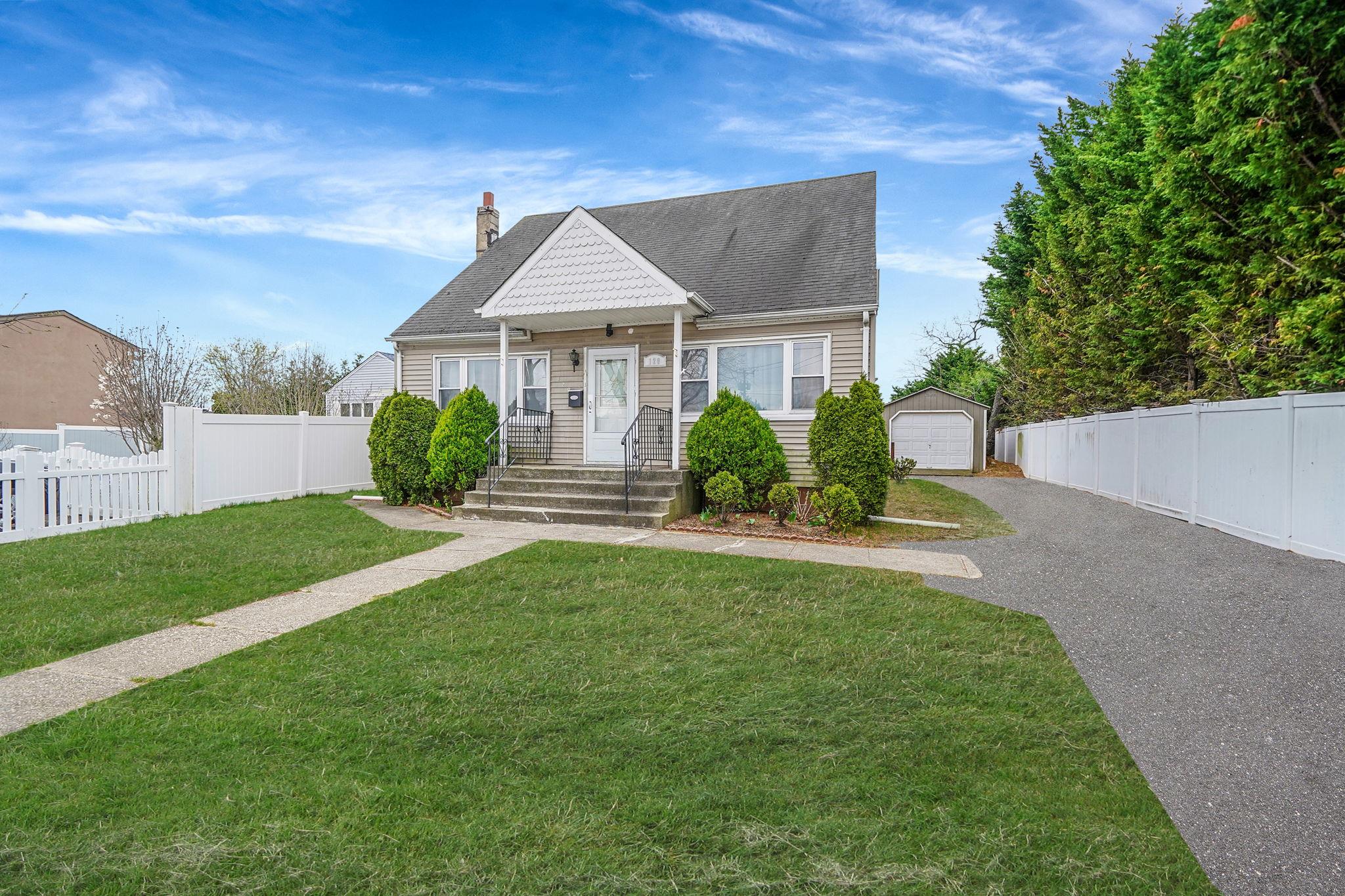 129 44th Street Property Photo