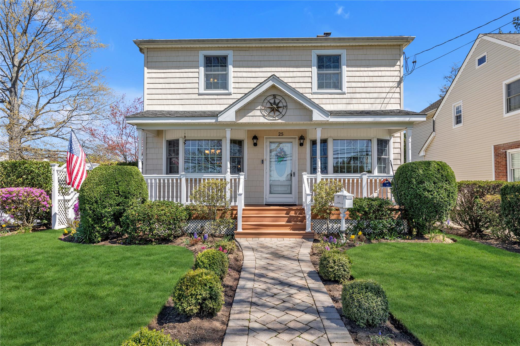 25 Miller Avenue Property Photo