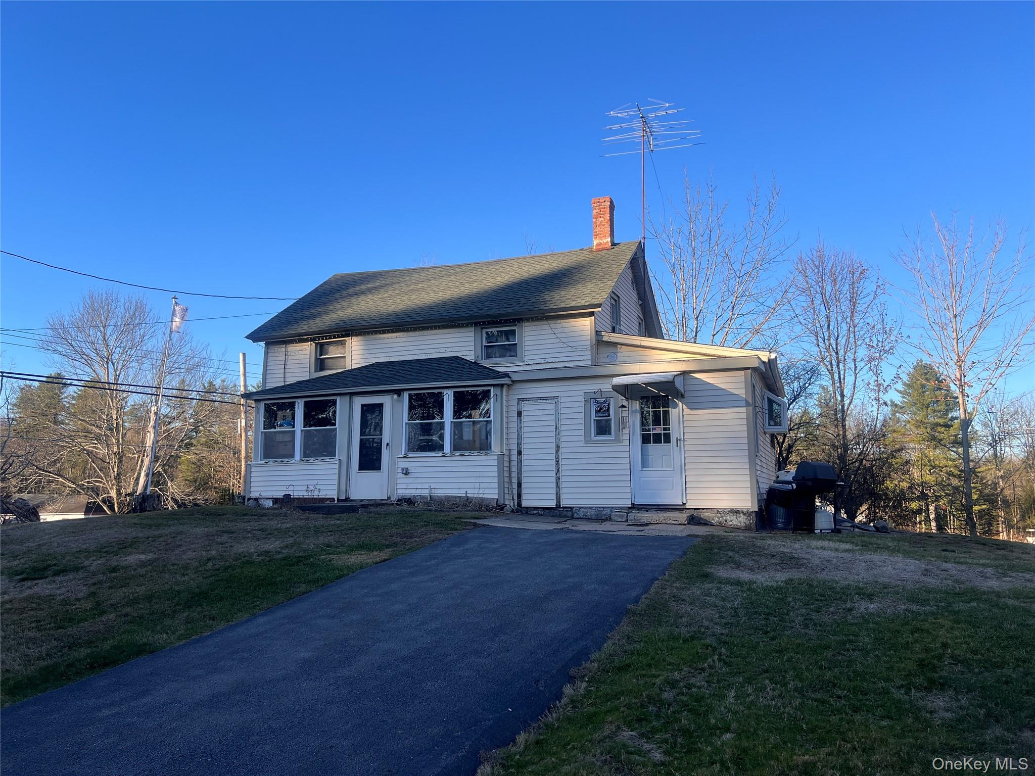 279 Cold Spring Road Property Photo 2