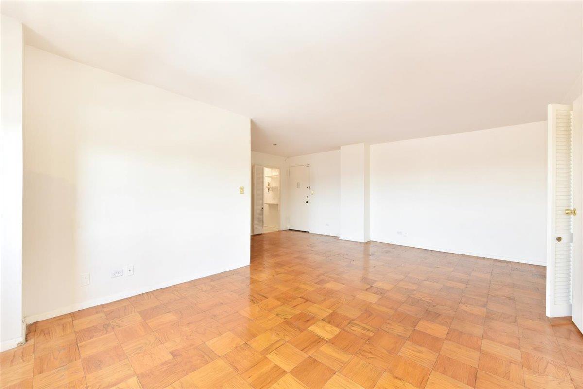 110-11 Queens Boulevard 18d Property Photo 14