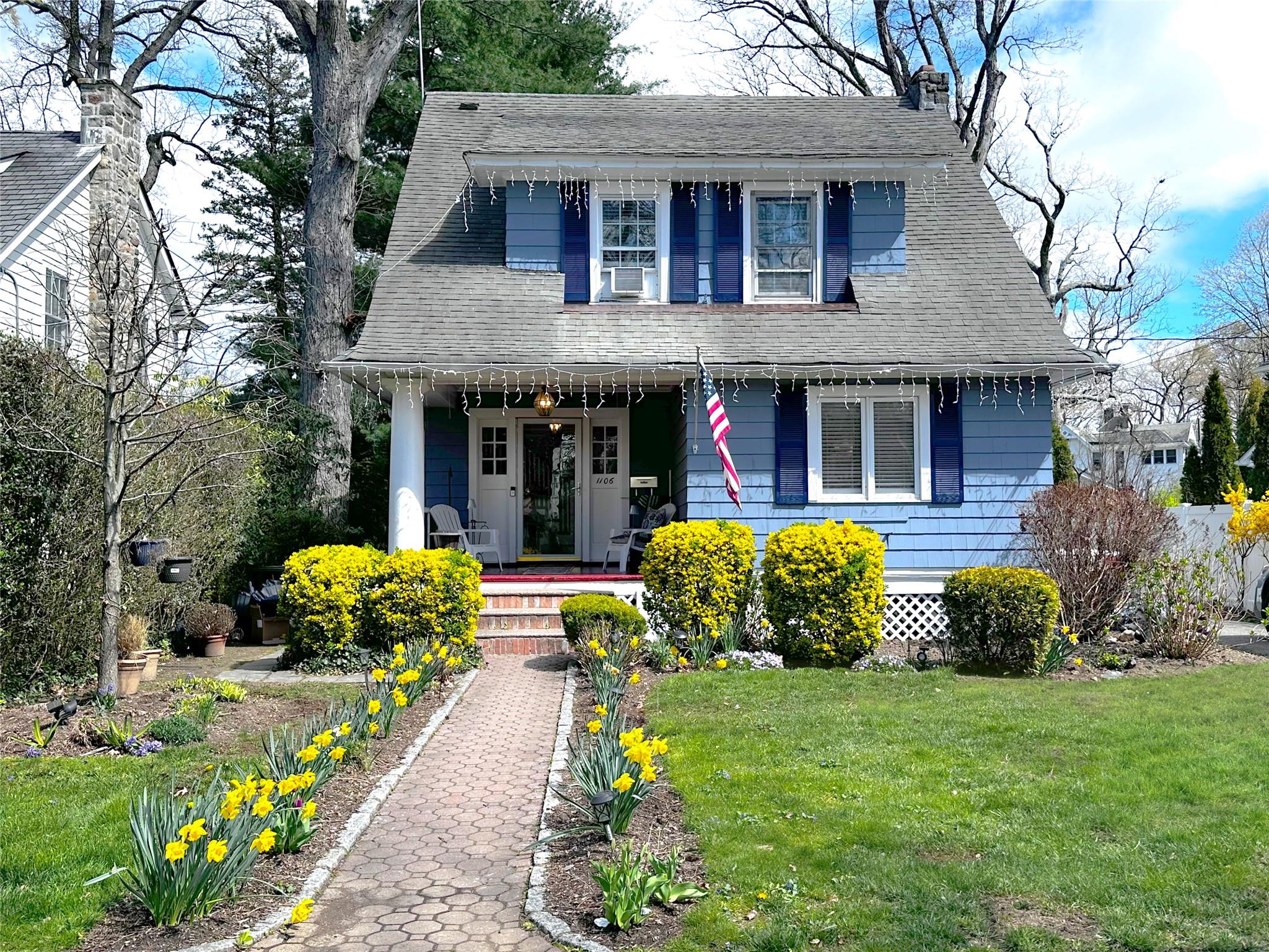1106 Clay Avenue Property Photo