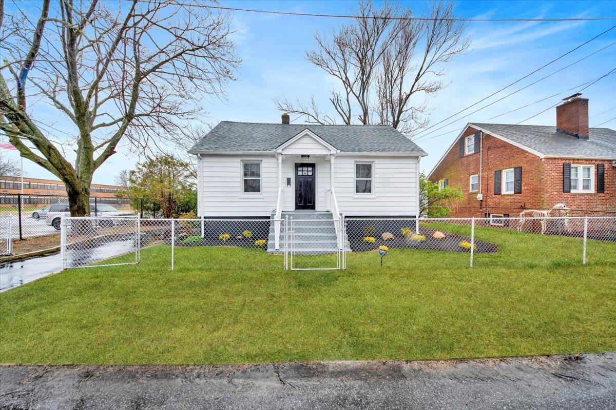62 Ogden Rd Property Photo