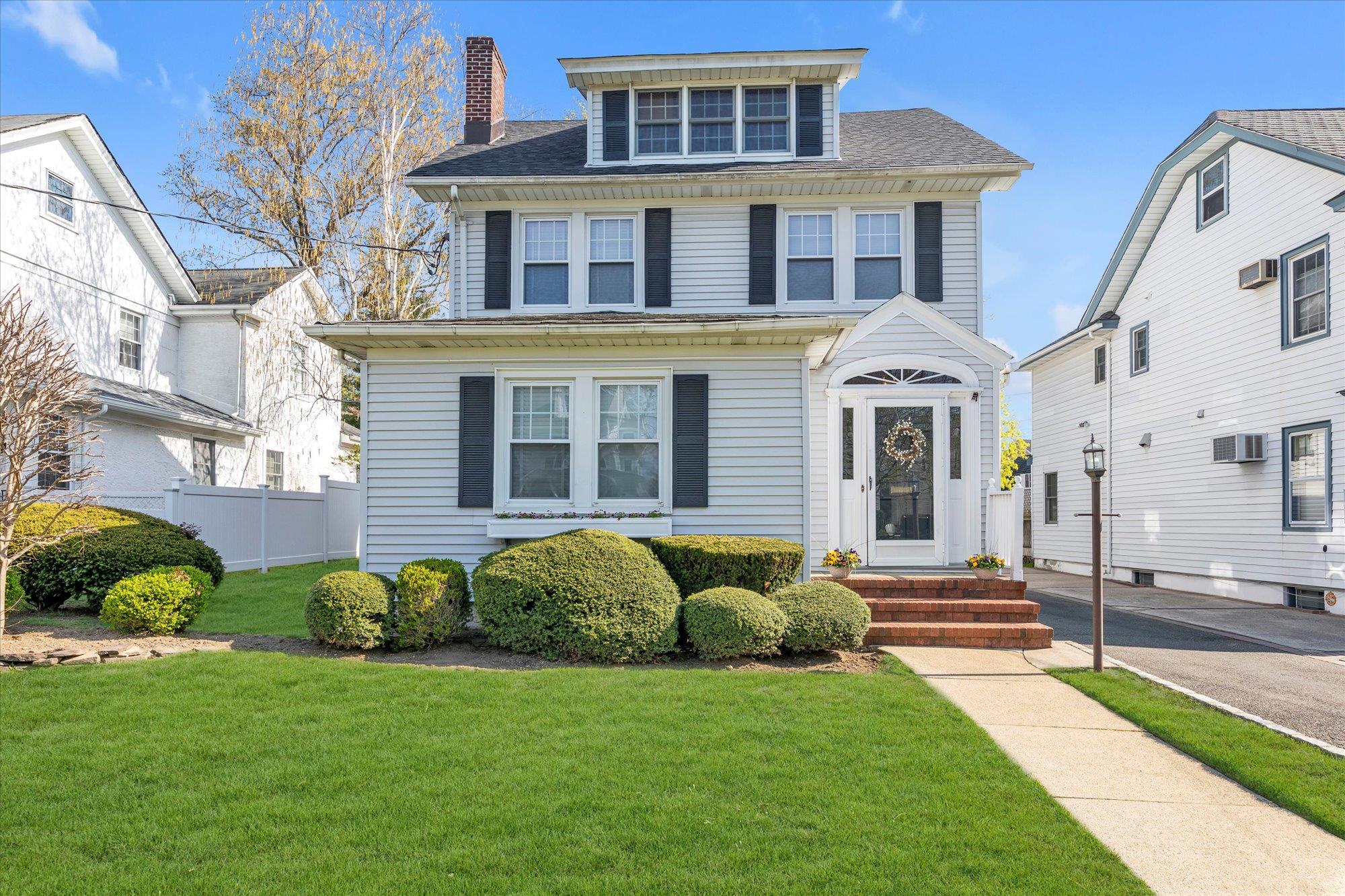 19 Westminster Road Property Photo