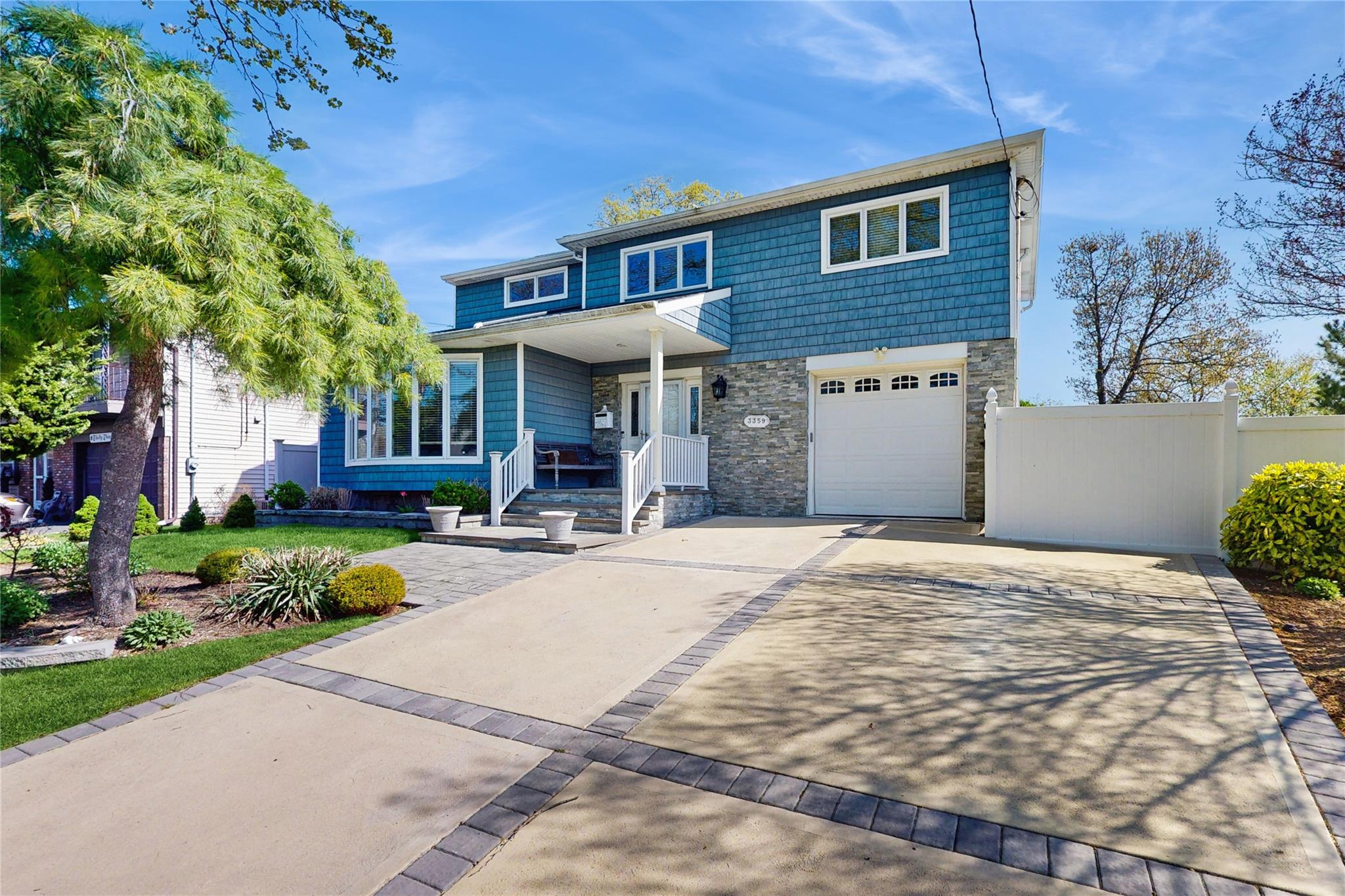 3359 Knight Street Property Photo
