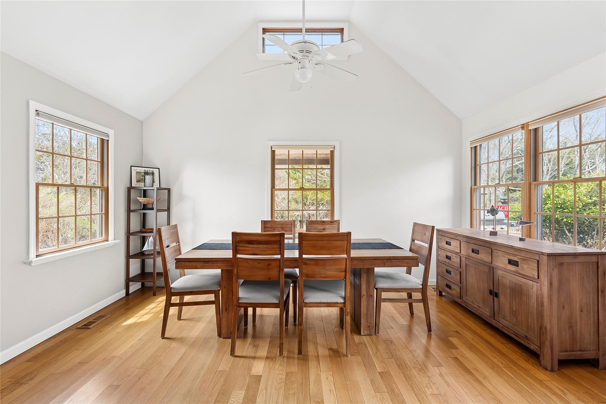 25 Gardiner Drive Property Photo 3