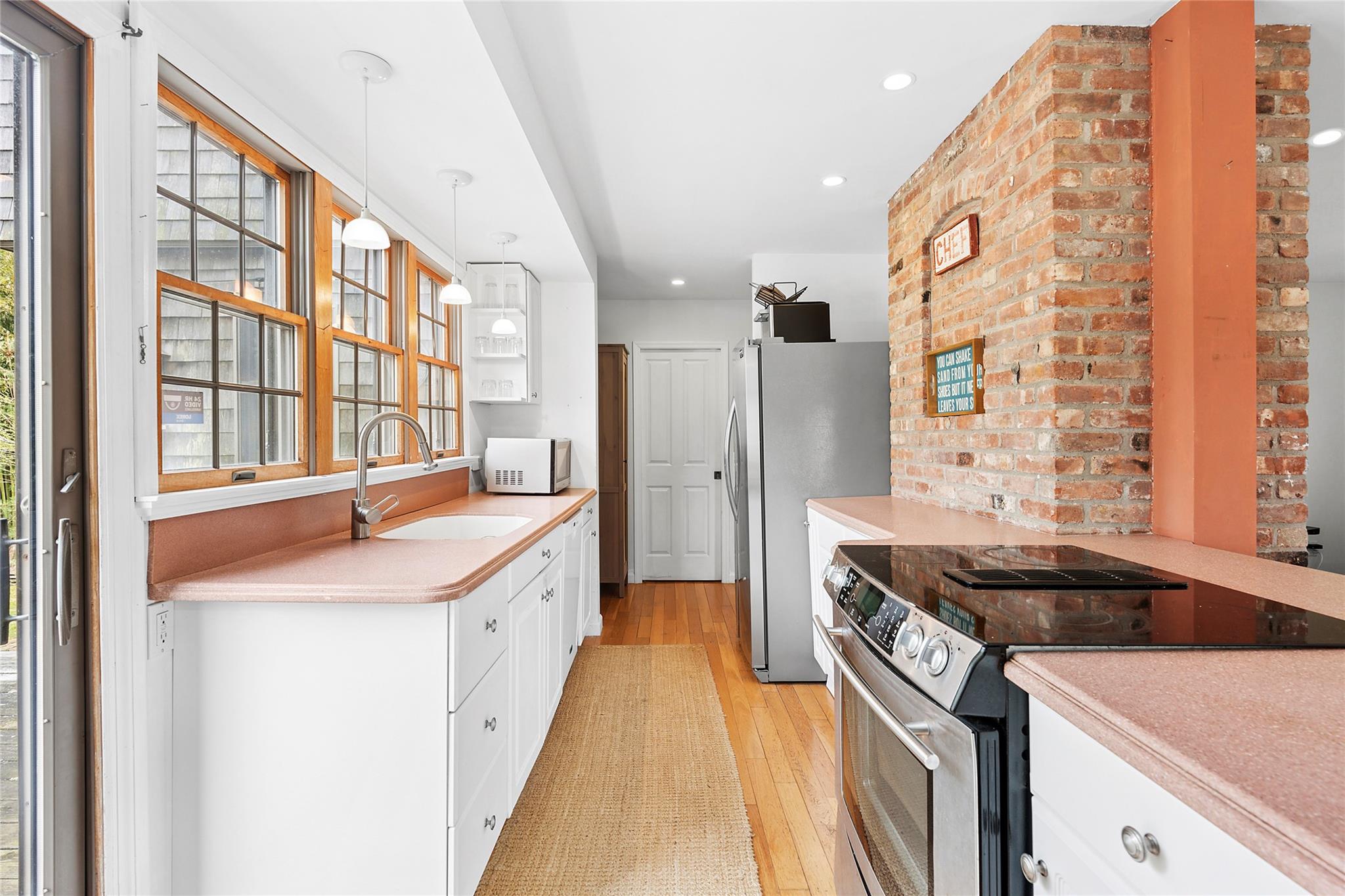 25 Gardiner Drive Property Photo 4