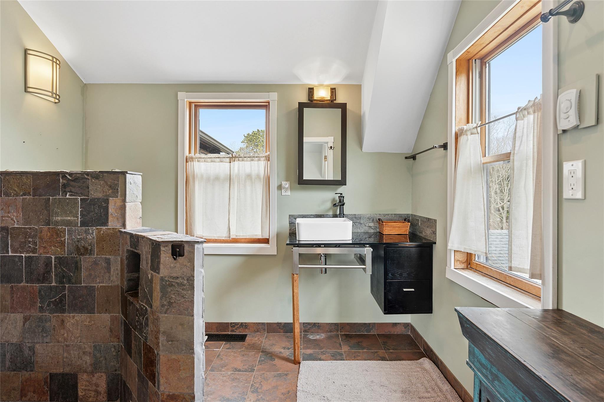 25 Gardiner Drive Property Photo 12