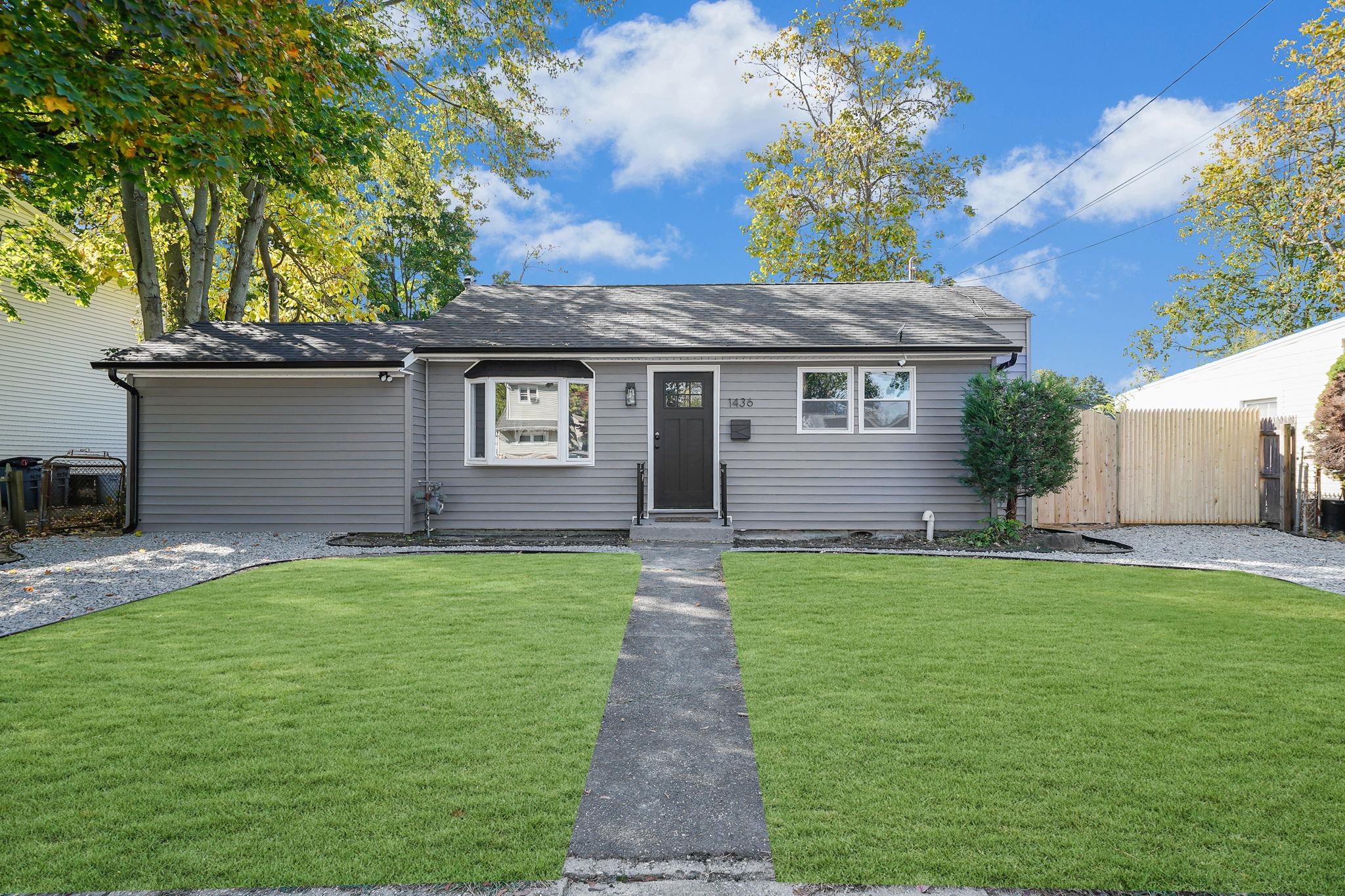 1436 Lombardy Boulevard Property Photo