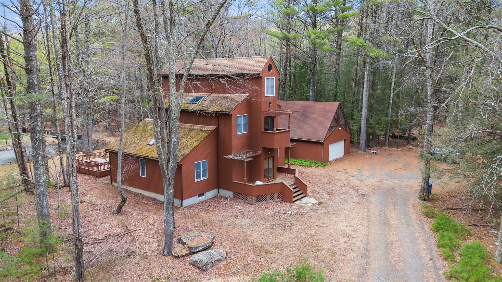 18 Rocky Mountain Road Property Photo